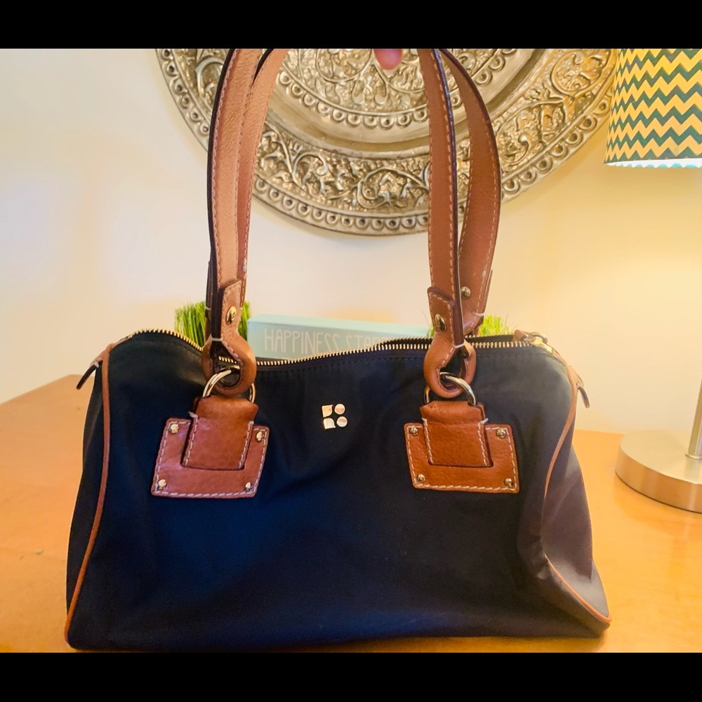Kate Spade New York navy duffle purse, 14” wide 🥰